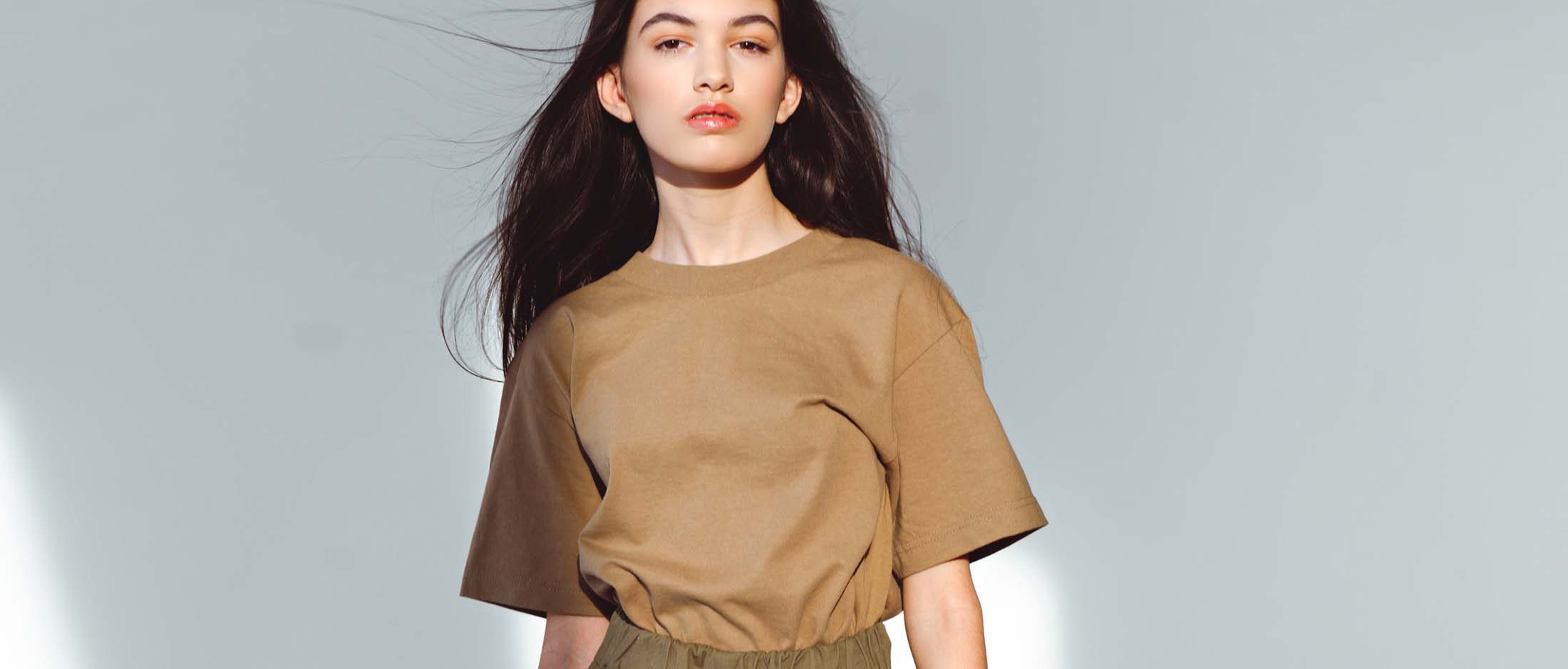 glamou_cropped female model